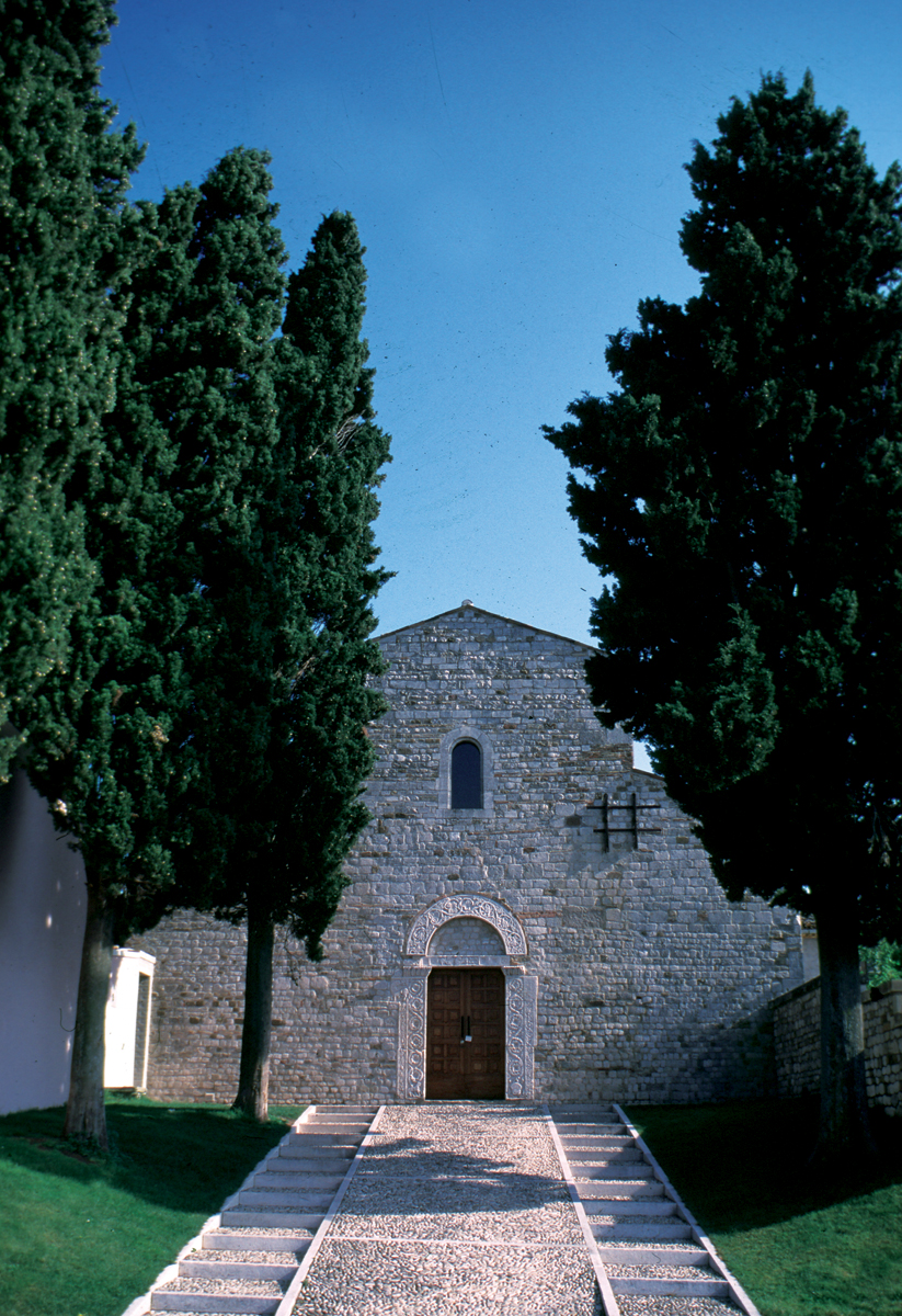 Abbazia di San Clemente al Vomano