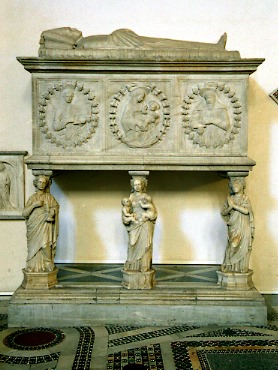 Cattedrale di san Matteo. Il transetto: monumento funebre Piscicelli #laculturanonsiferma
