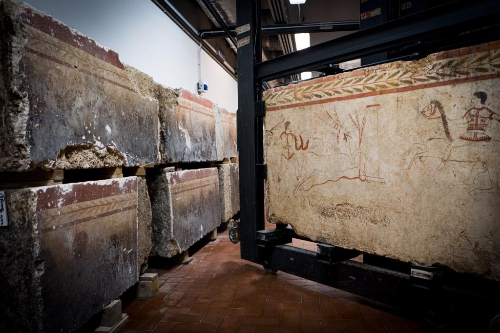 TORNANO LE VISITE AI DEPOSITI DEL MUSEO DI PAESTUM, SABATO 18 GIUGNO 2022.