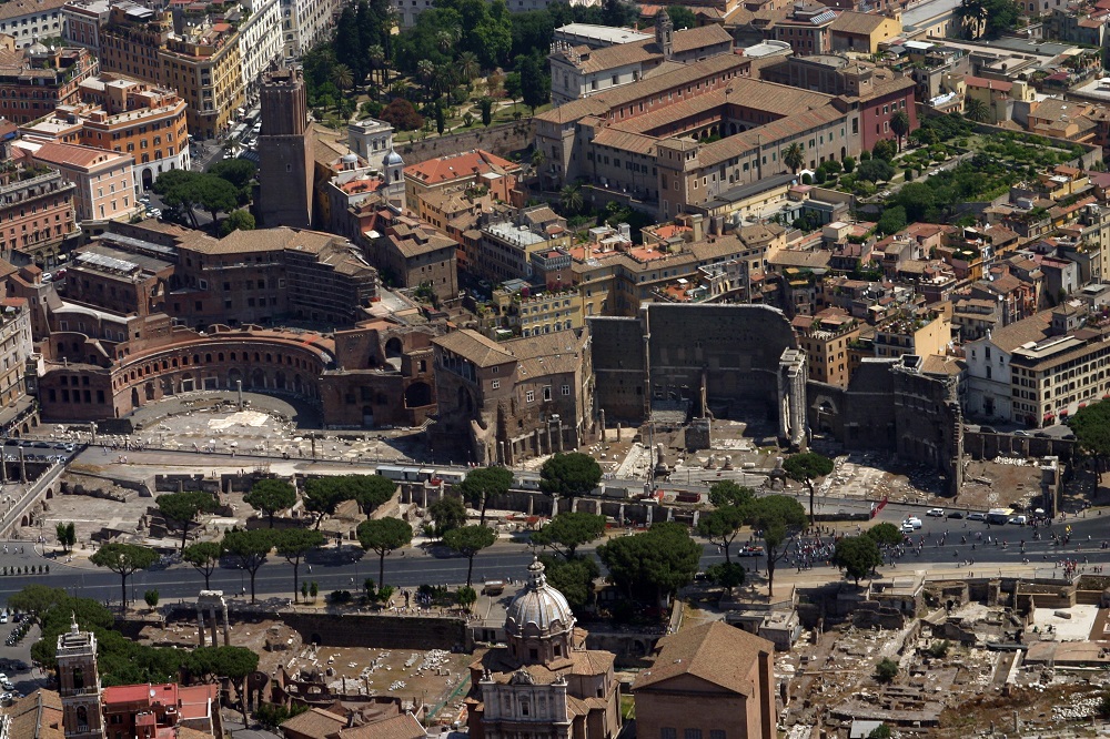 “Corsi e ricorsi, historia magistra vitae”