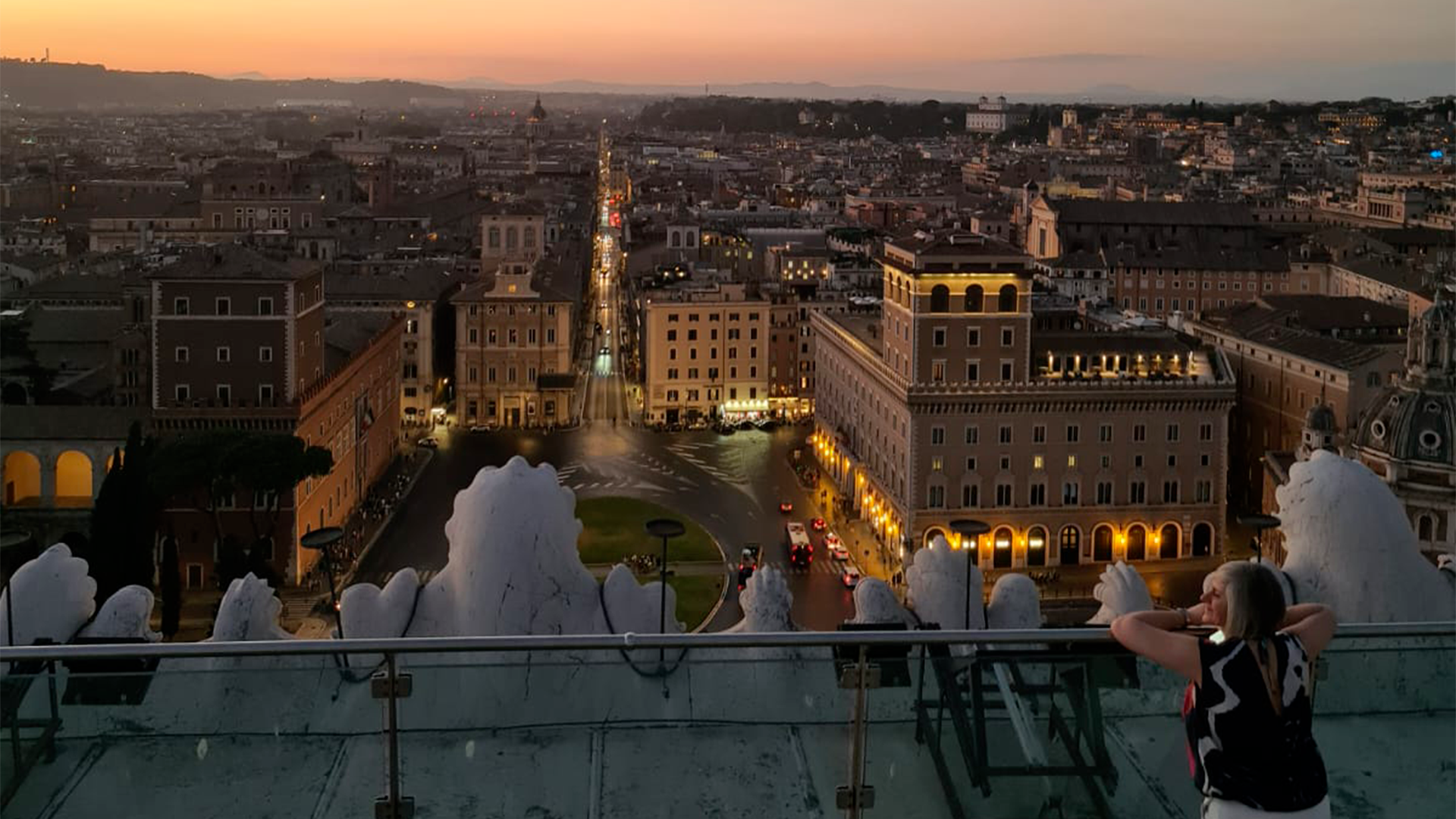 Cartoline al chiaro di luna al Vittoriano