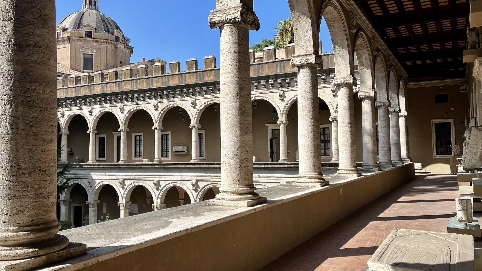 Arte e storia al servizio di tutti – Cartoline da Palazzo Venezia in LIS – Lingua dei segni italiana