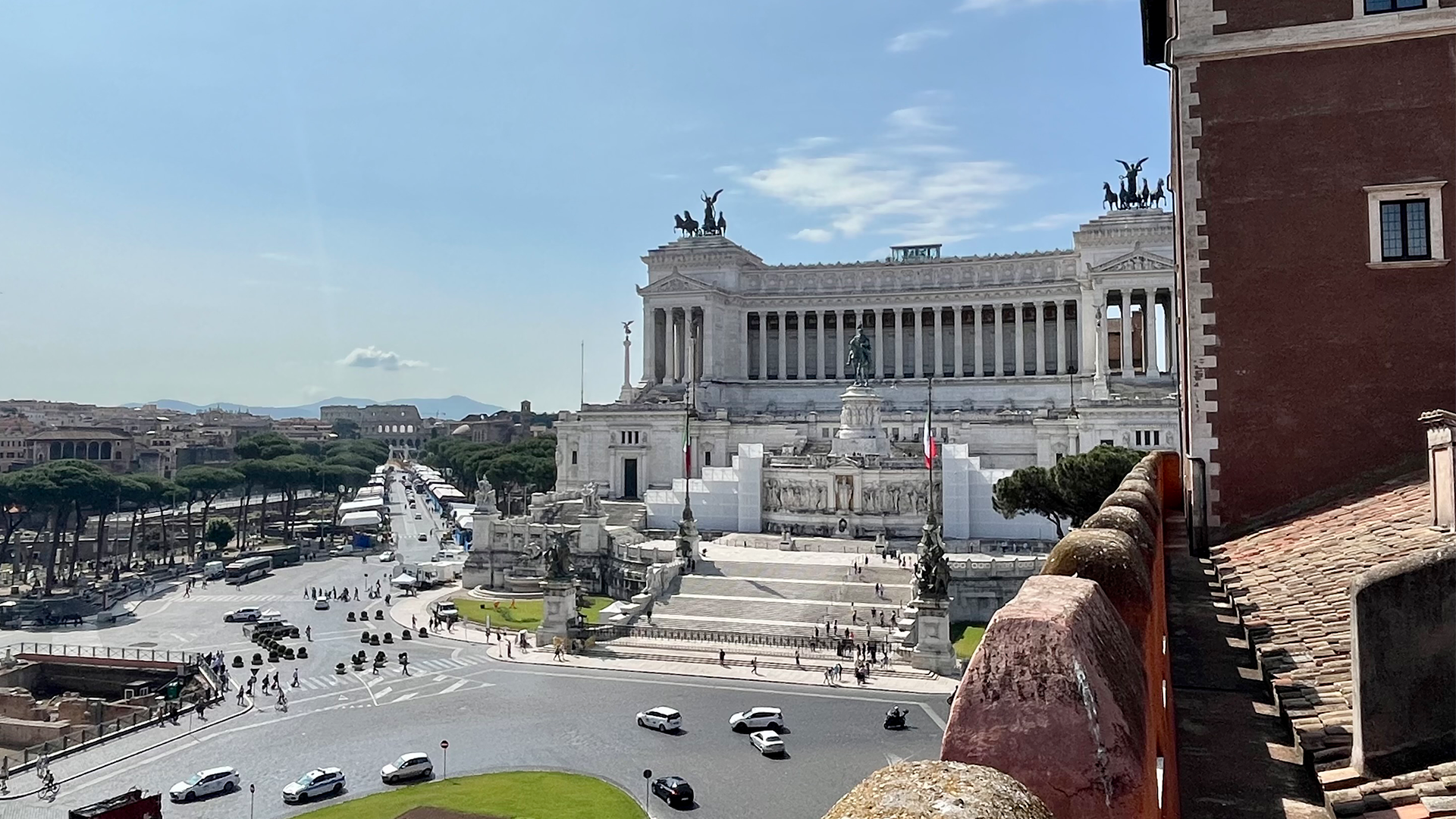 Roma dall’alto. Il cammino di ronda di Palazzo Venezia- Le mille storie del VIVE