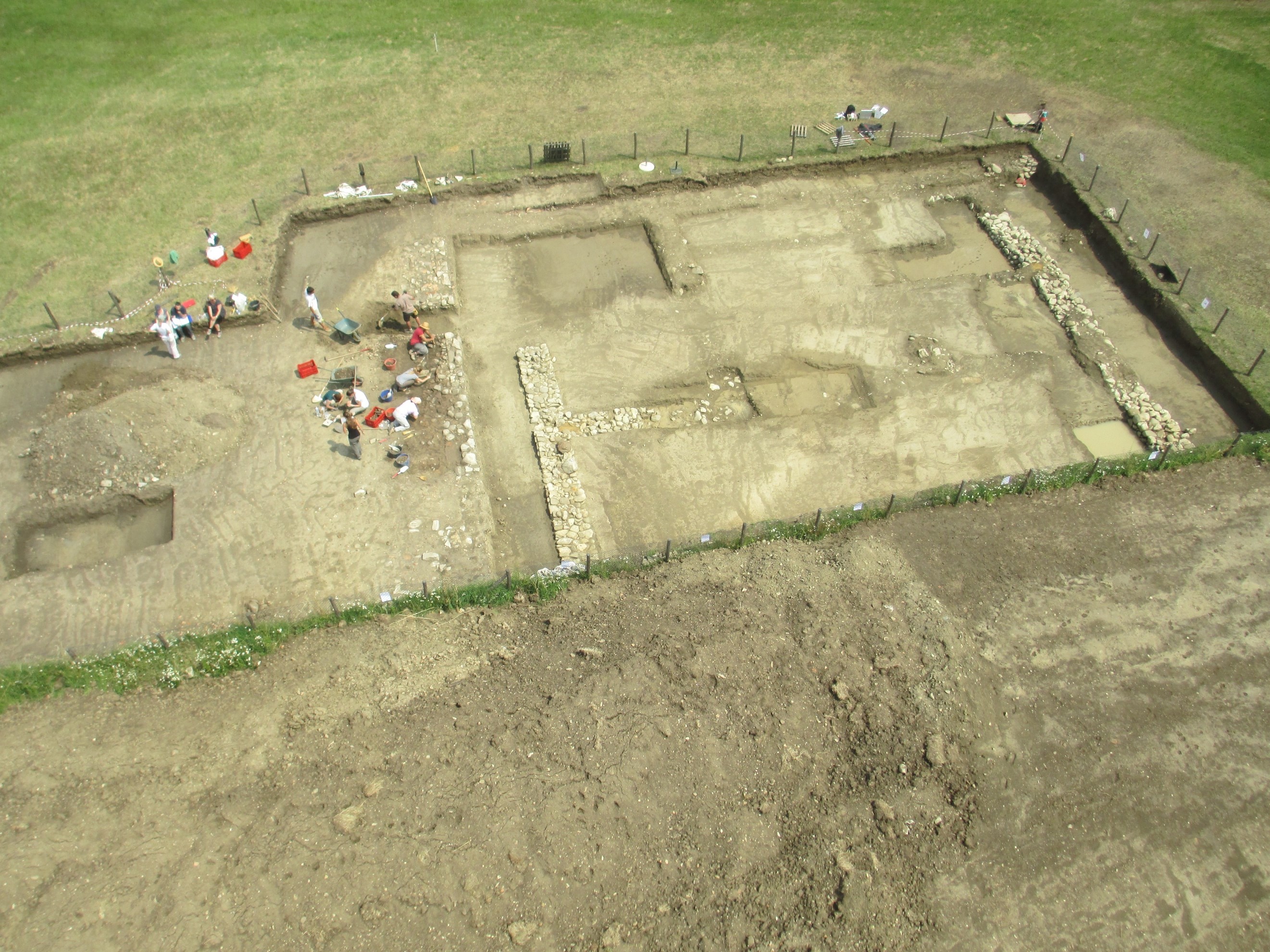 Il mestiere dell'Archeologo: lo scavo di Kainua-Marzabotto dall’800 ad oggi