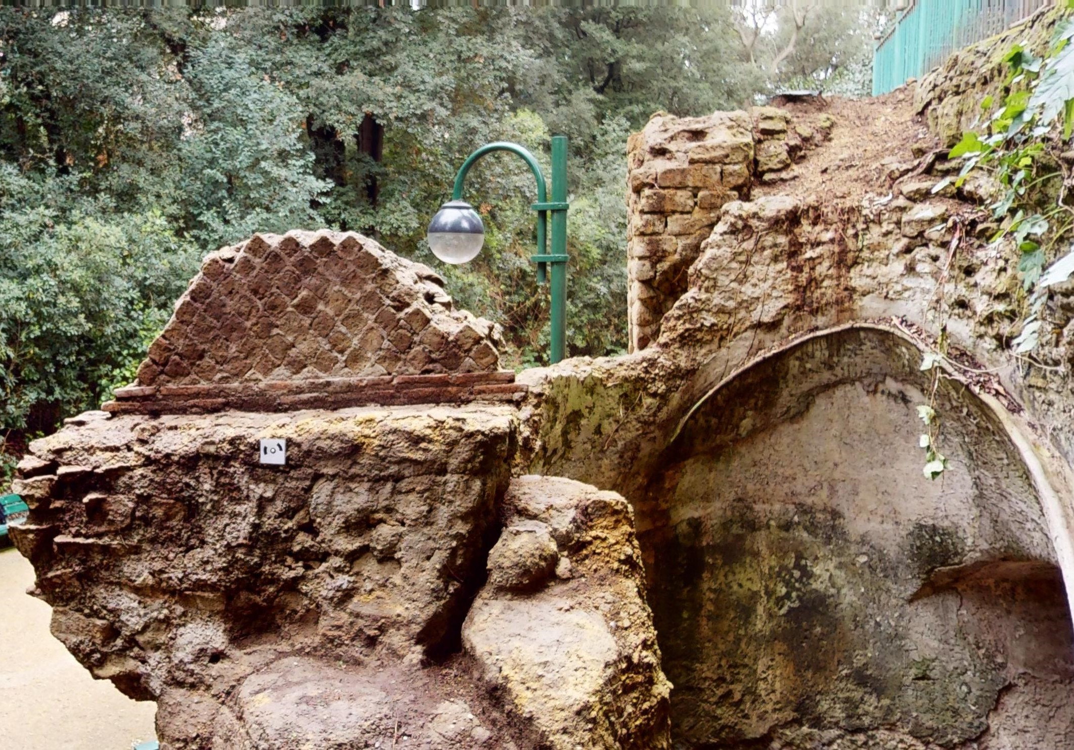 La Floridiana prima della Floridiana Nuove indagini archeologiche sul quartiere Vomero in età Romana