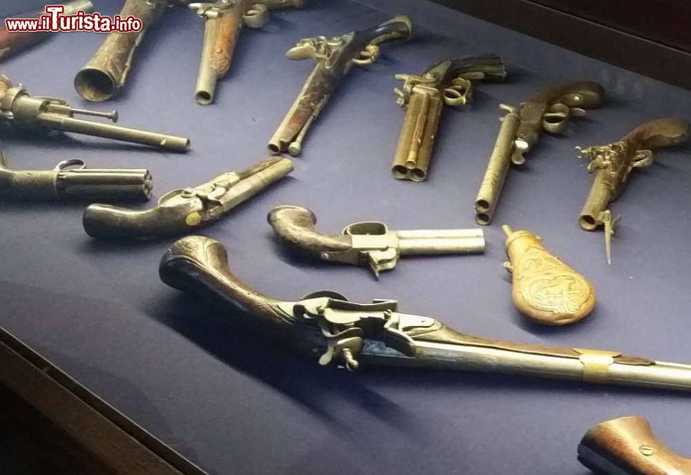 Museo delle armi antiche - Centro ricerche storiografiche