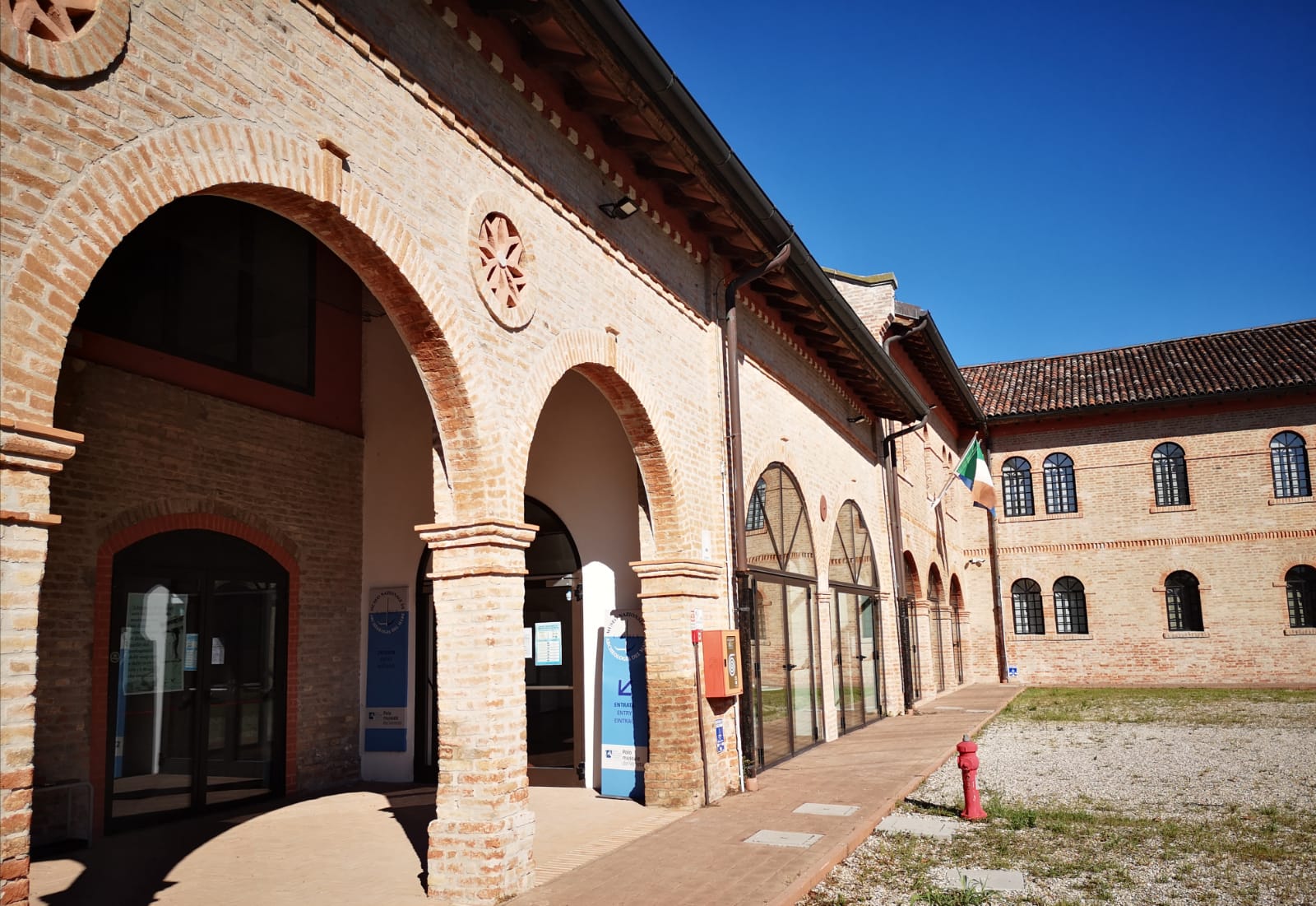 STORIE DA A… MARE