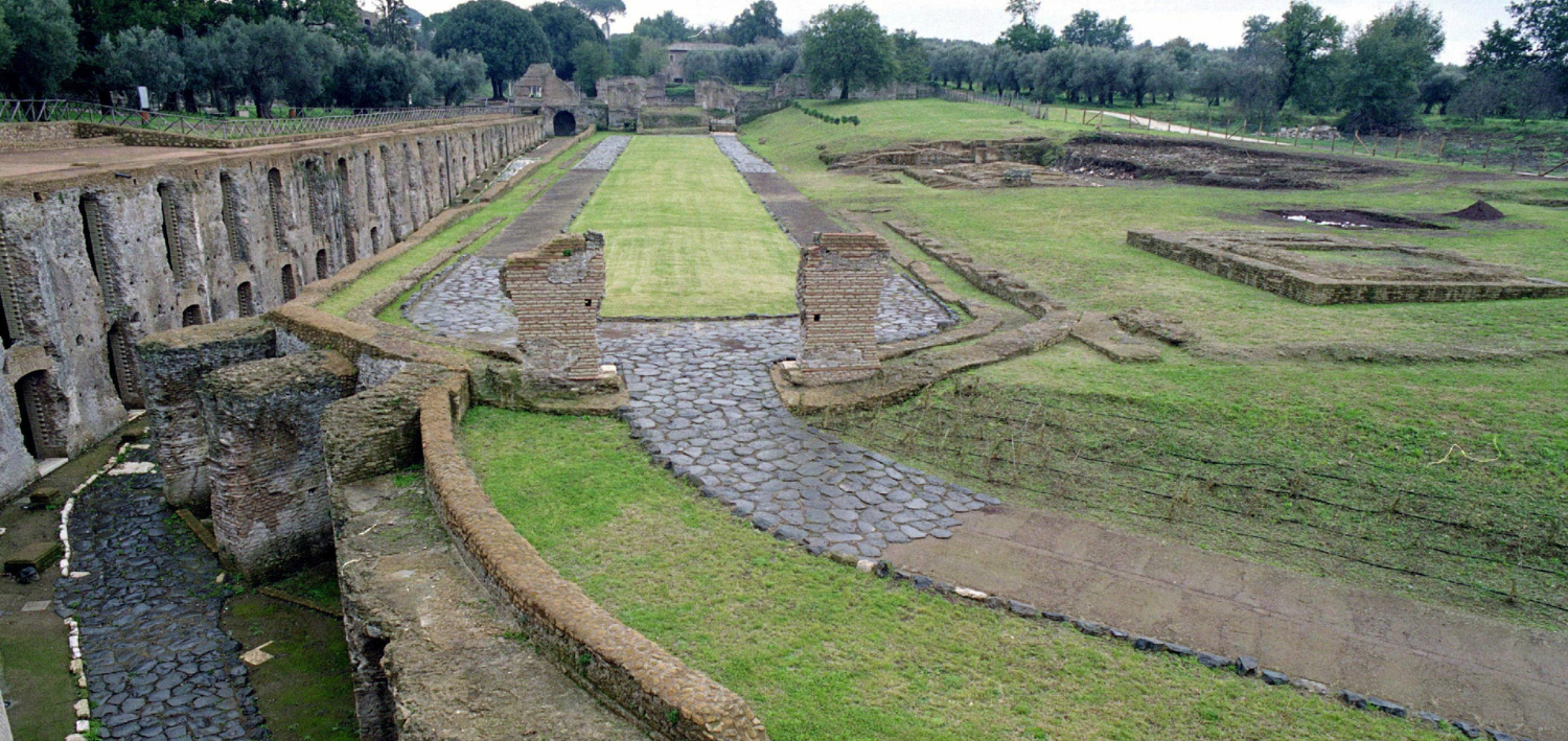 Adriano e l’immagine dell’Egitto tra Villa Adriana, Roma e la Grecia